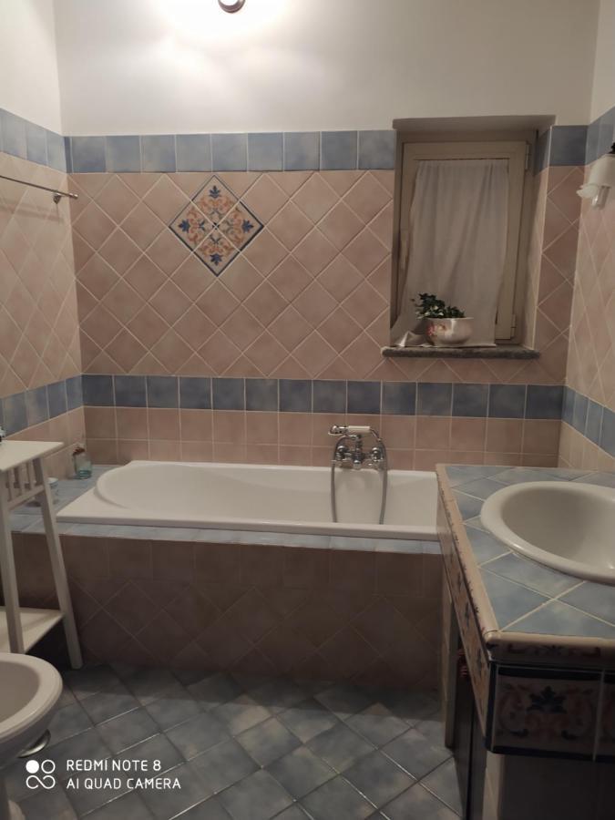 Apartamento Il Poggio Degli Ulivi Trevignano Romano Exterior foto