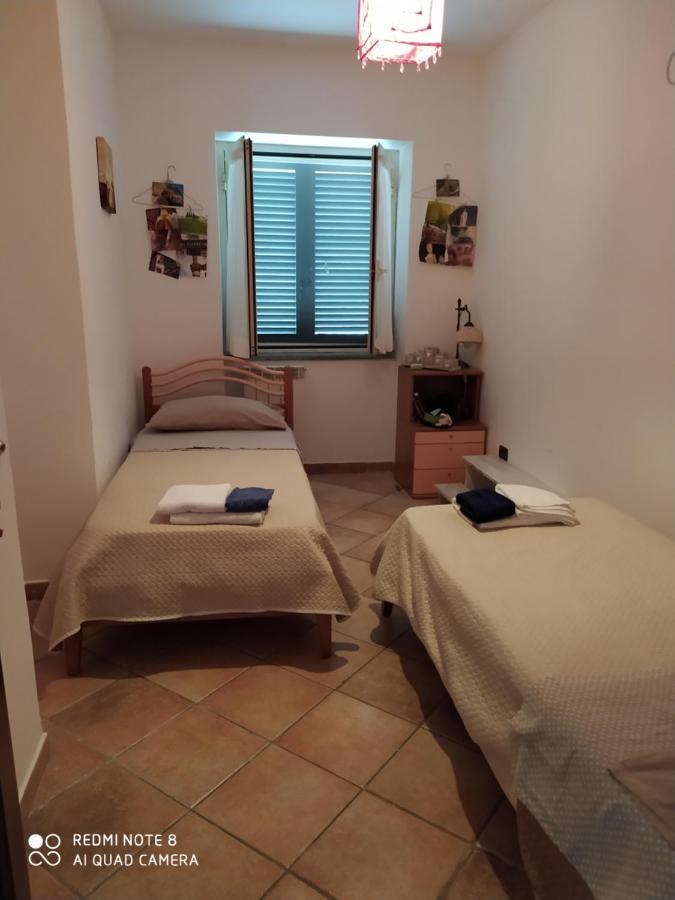 Apartamento Il Poggio Degli Ulivi Trevignano Romano Exterior foto