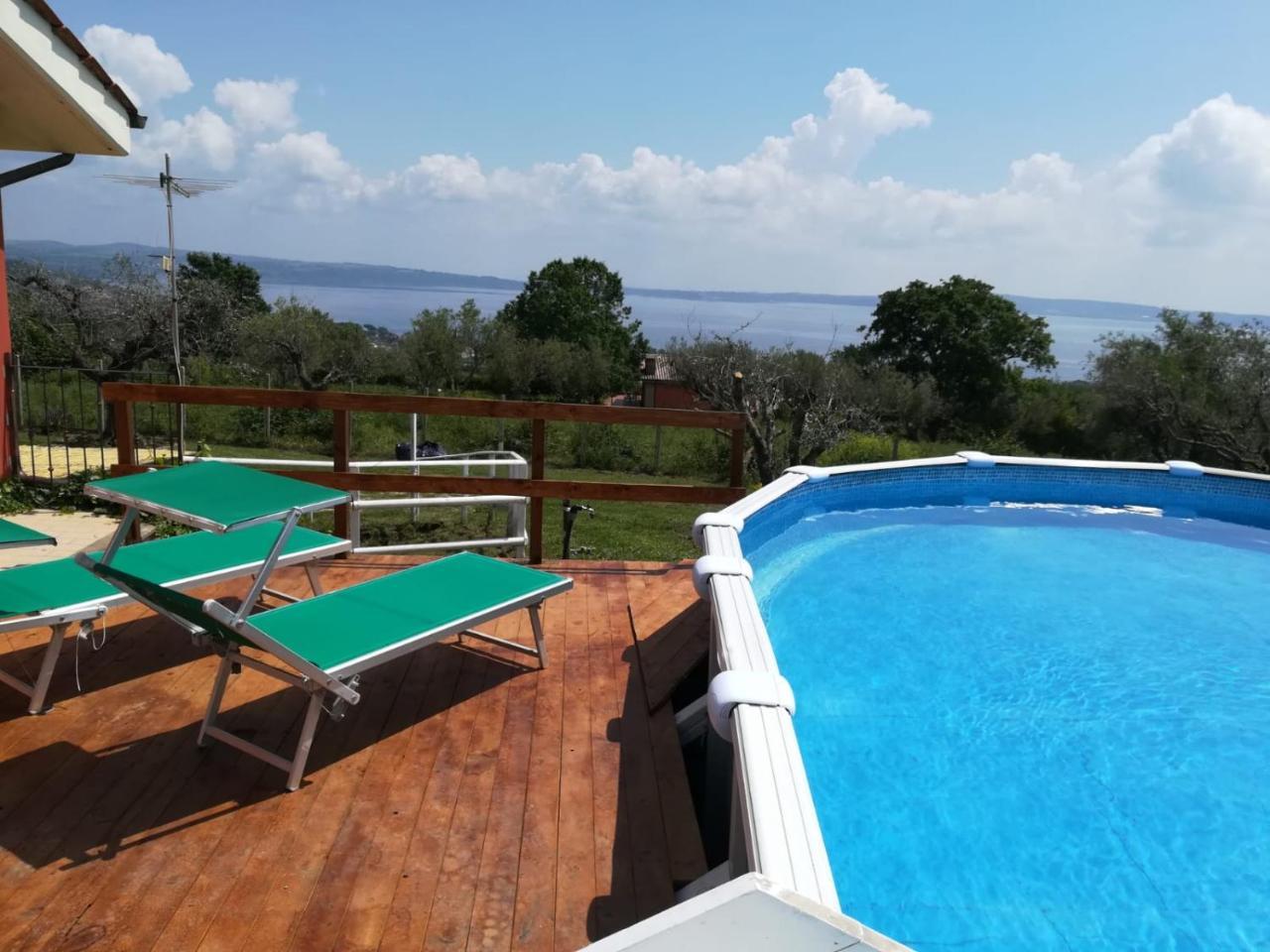 Apartamento Il Poggio Degli Ulivi Trevignano Romano Exterior foto